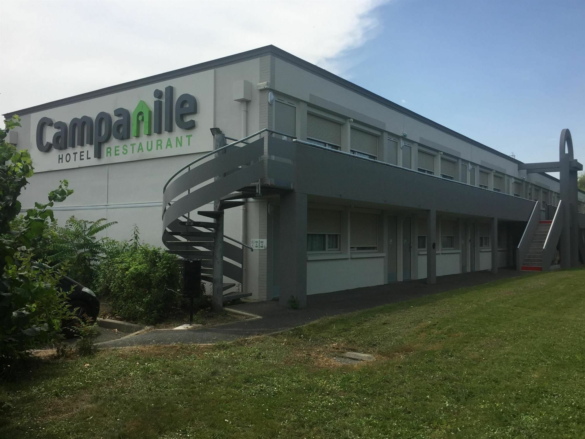 Hotel Campanile Nantes Saint-Sébastien-Sur-Loire Exterior foto